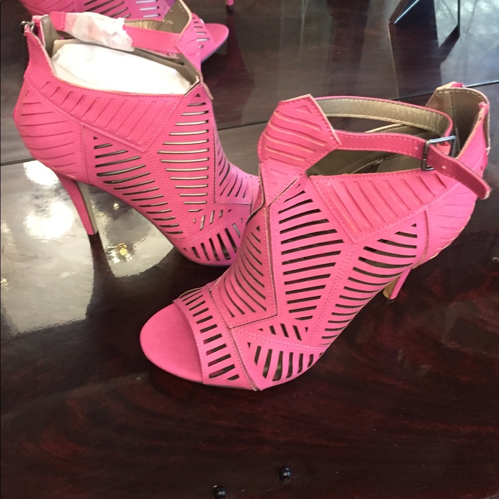 Open toe booties